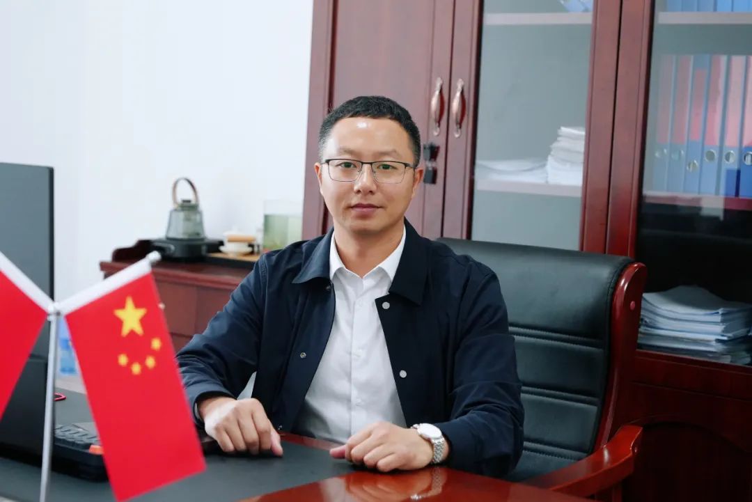 喻凯佳.jpg
